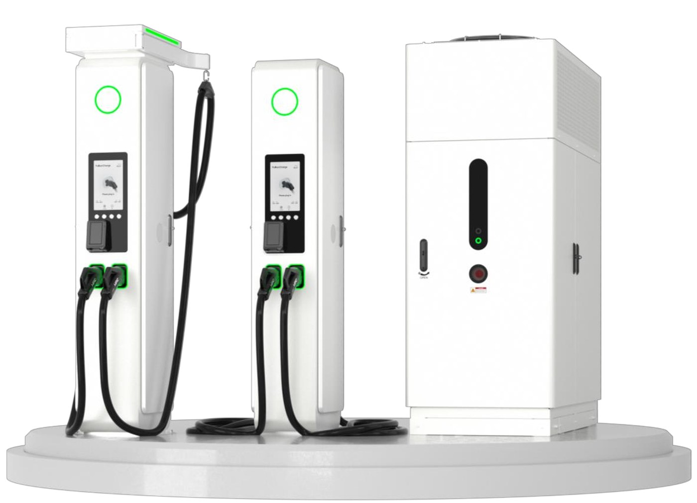 ตู้ชาร์จ FusionCharge สองตู้ทางซ้าย และตู้ A5 Power Unit ทางขวา แสดงสถาปัตยกรรมแบบแยกตู้